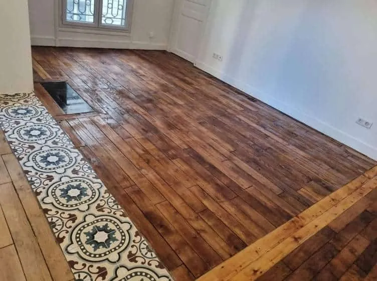 Parquet ancien rénové et carreaux de ciment, appartement à Paris 18e